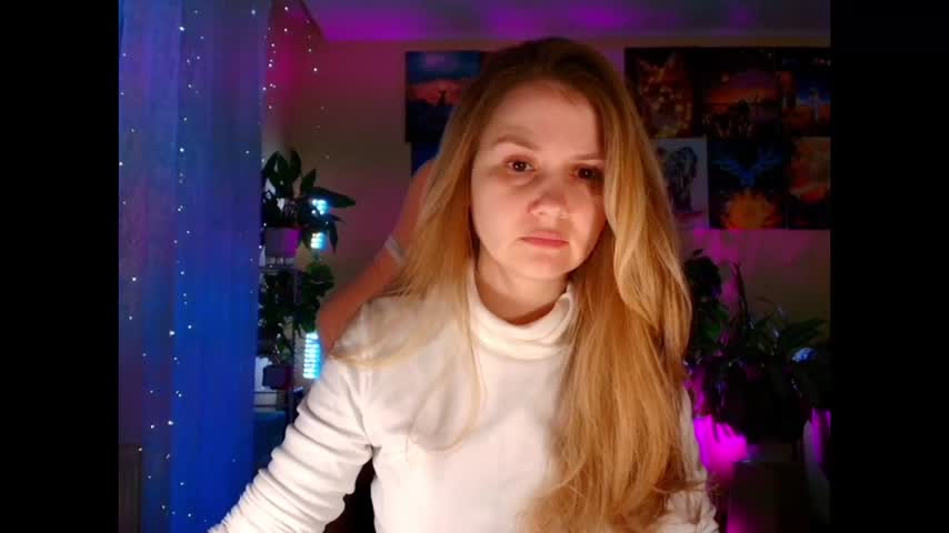 Enni - asmr cam model, 31 years old from Wonderland