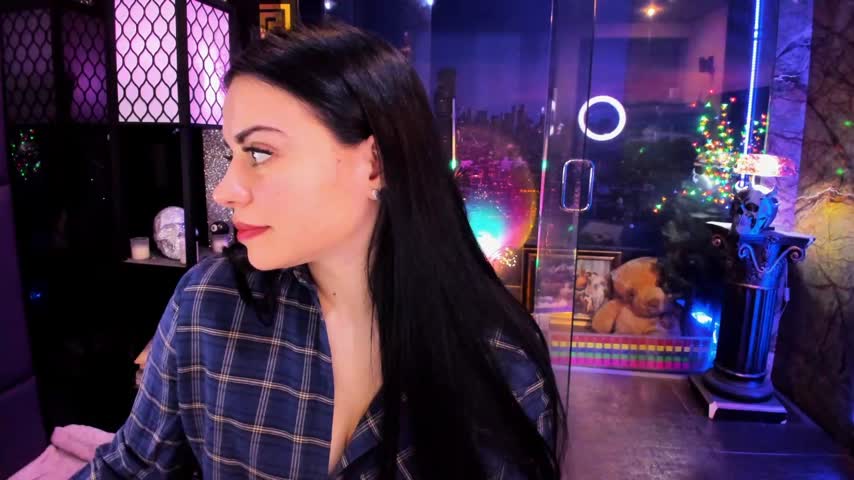 Alma - hot cam model, 35 years old from (((O)))