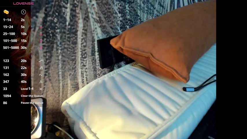 Lisa - fitness cam model, 32 years old from Venus